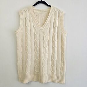 Source Unknown Ivory Cable Knit V-Neck Sweater Vest
